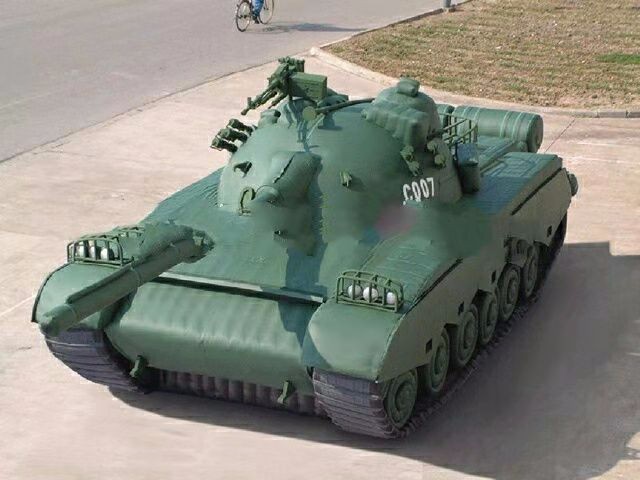 滦县军用充气坦克车